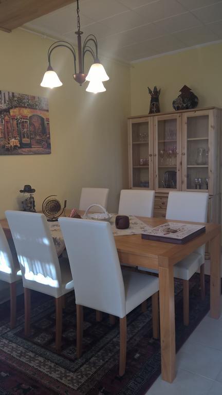 Pongracz Apartman زيرك المظهر الخارجي الصورة