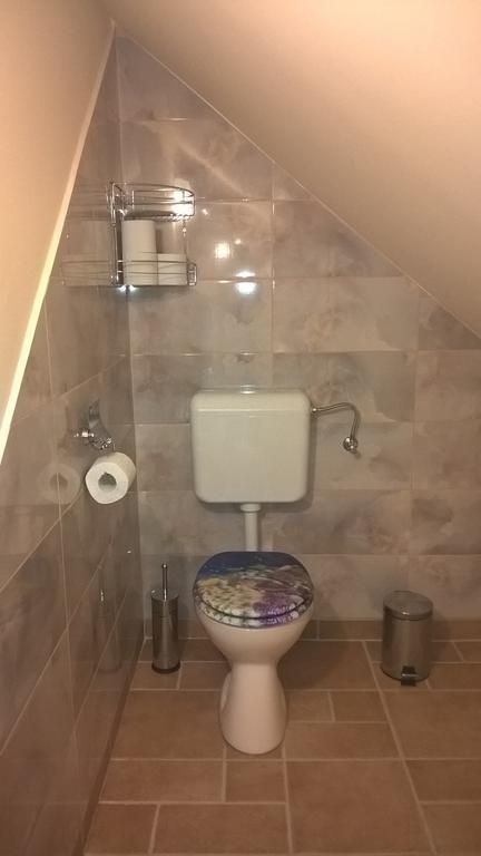 Pongracz Apartman زيرك المظهر الخارجي الصورة